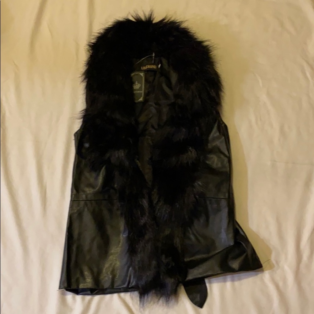 Vest faux fur faux leather